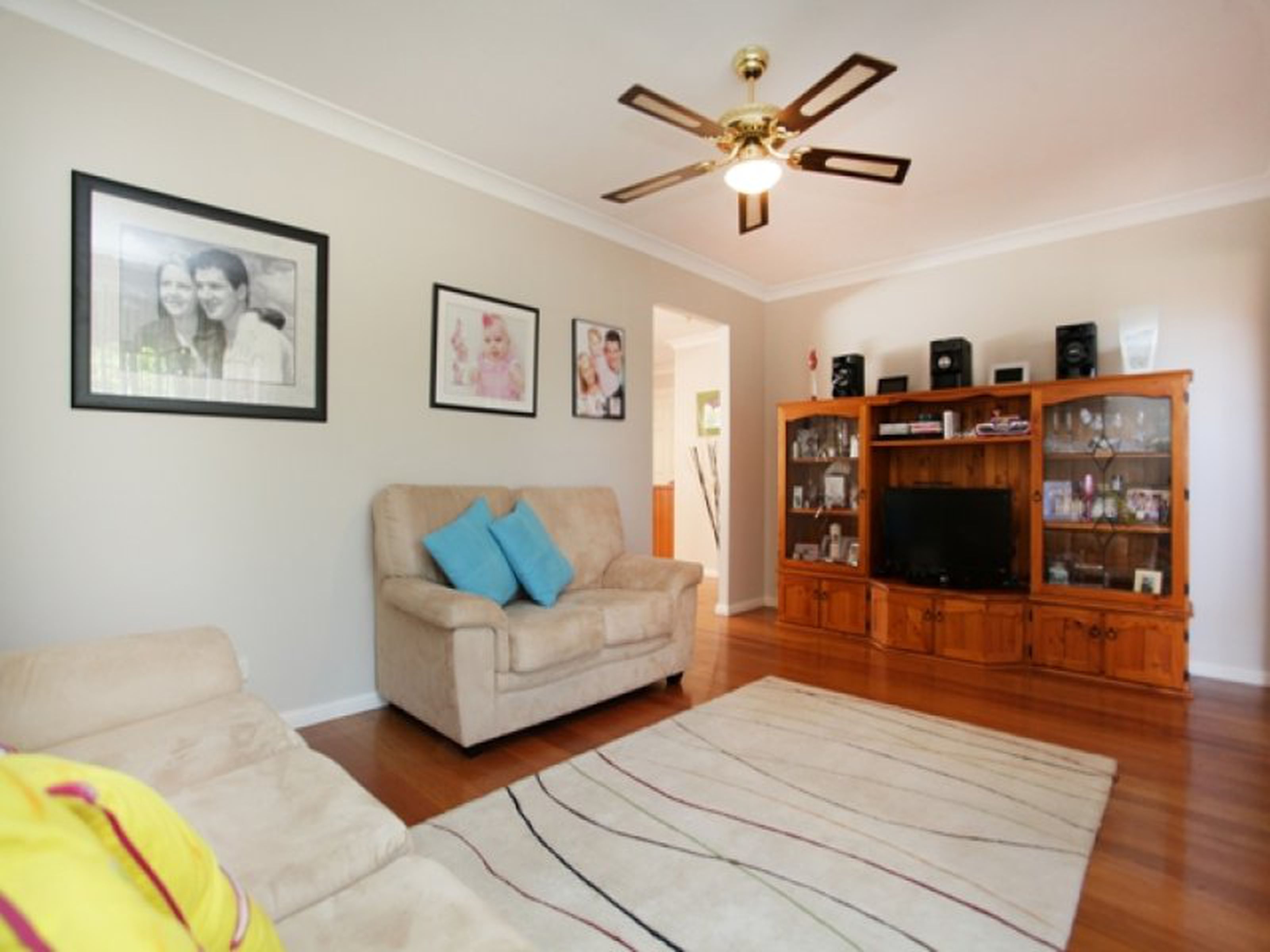 3 Karabi Close, GLENMORE PARK