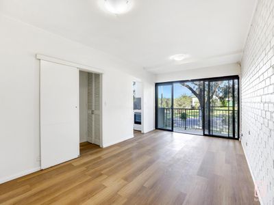 2 / 14-16 Warner Avenue, Wyong