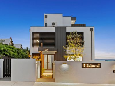 1 / 5 Balmoral Crescent, Rippleside