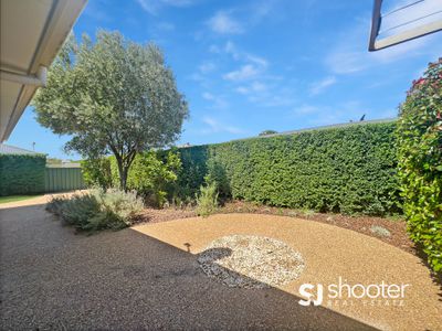 22 Loch Lomond Way, Dubbo