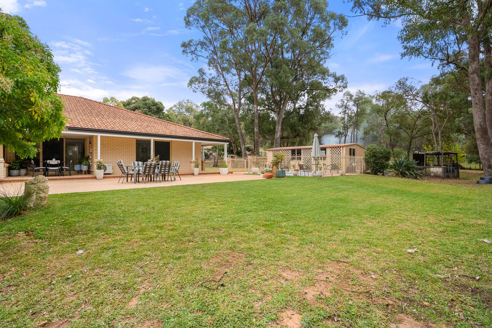 27 OAK WAY, Baldivis