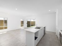 30 Tulip Tree Street, Park Ridge