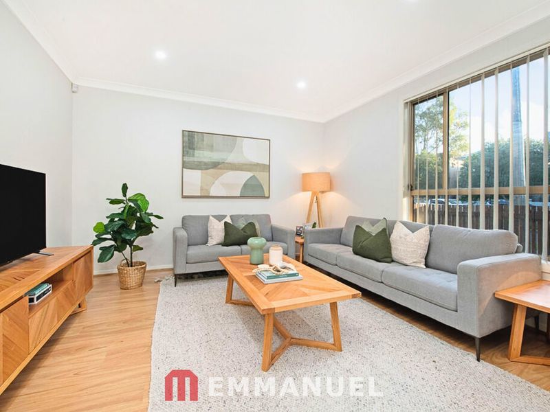 45 Caddies Boulevard, Rouse Hill