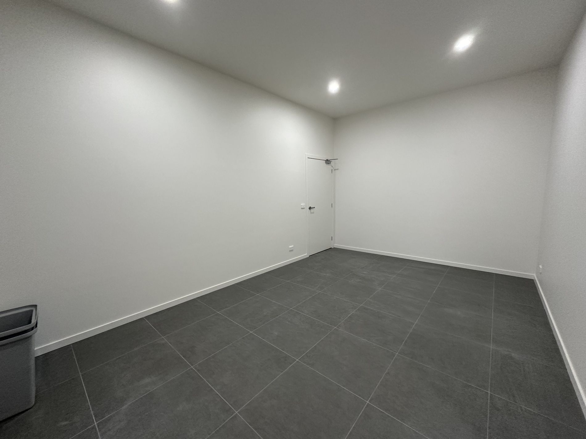 2 / 26 Robbins Circuit, Williamstown North