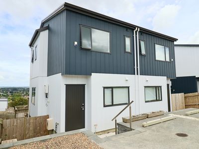 13B Crestview Rise, Papakura