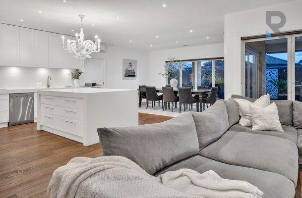 62 Centennial Park Drive, Craigieburn