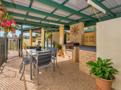 1 Creston Street, Raceview