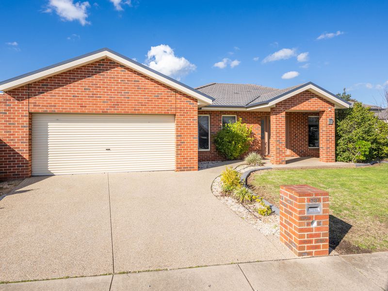 23 Streeton Drive, Shepparton