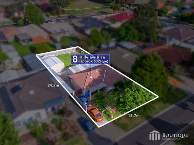 8 Hillview Rise, Hampton Park
