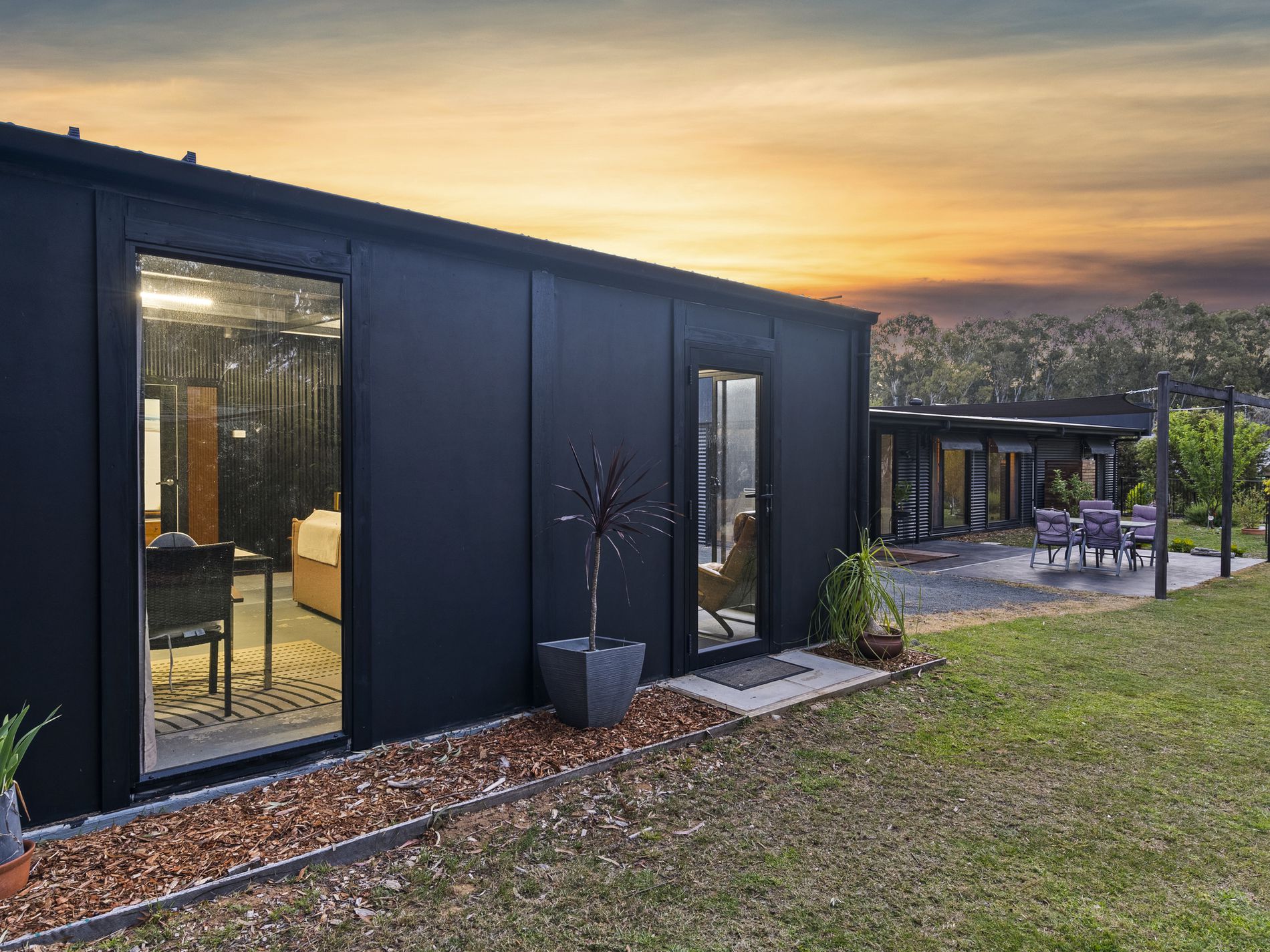 4 Pinewood Lane , Tocumwal