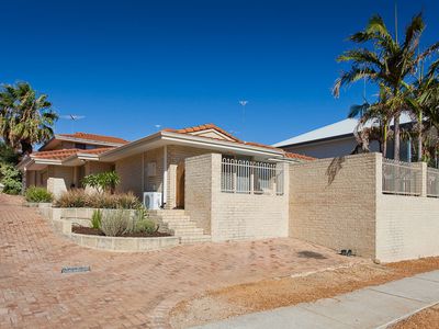 7/76 Corbett Street, Scarborough