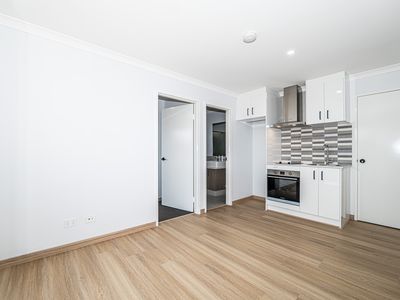 6a / 13 Welford Way, Success