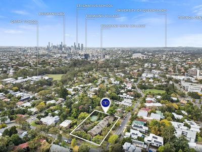 13 / 12 Woodstock Avenue, Taringa