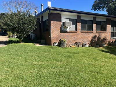 39 Burtons Road, Kingaroy