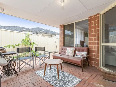 16 Steven Street, Morley