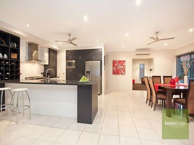 9 Riverwood Drive, Idalia