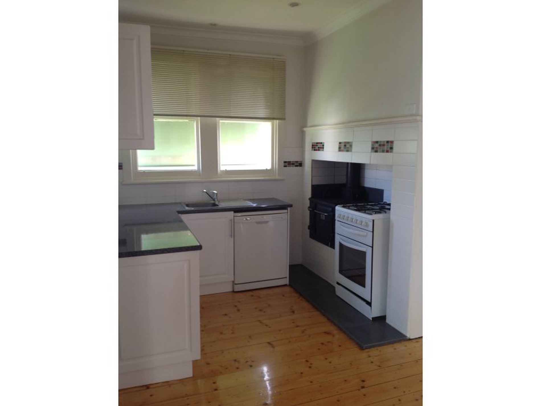 105 Mt Pleasant Road, Belmont