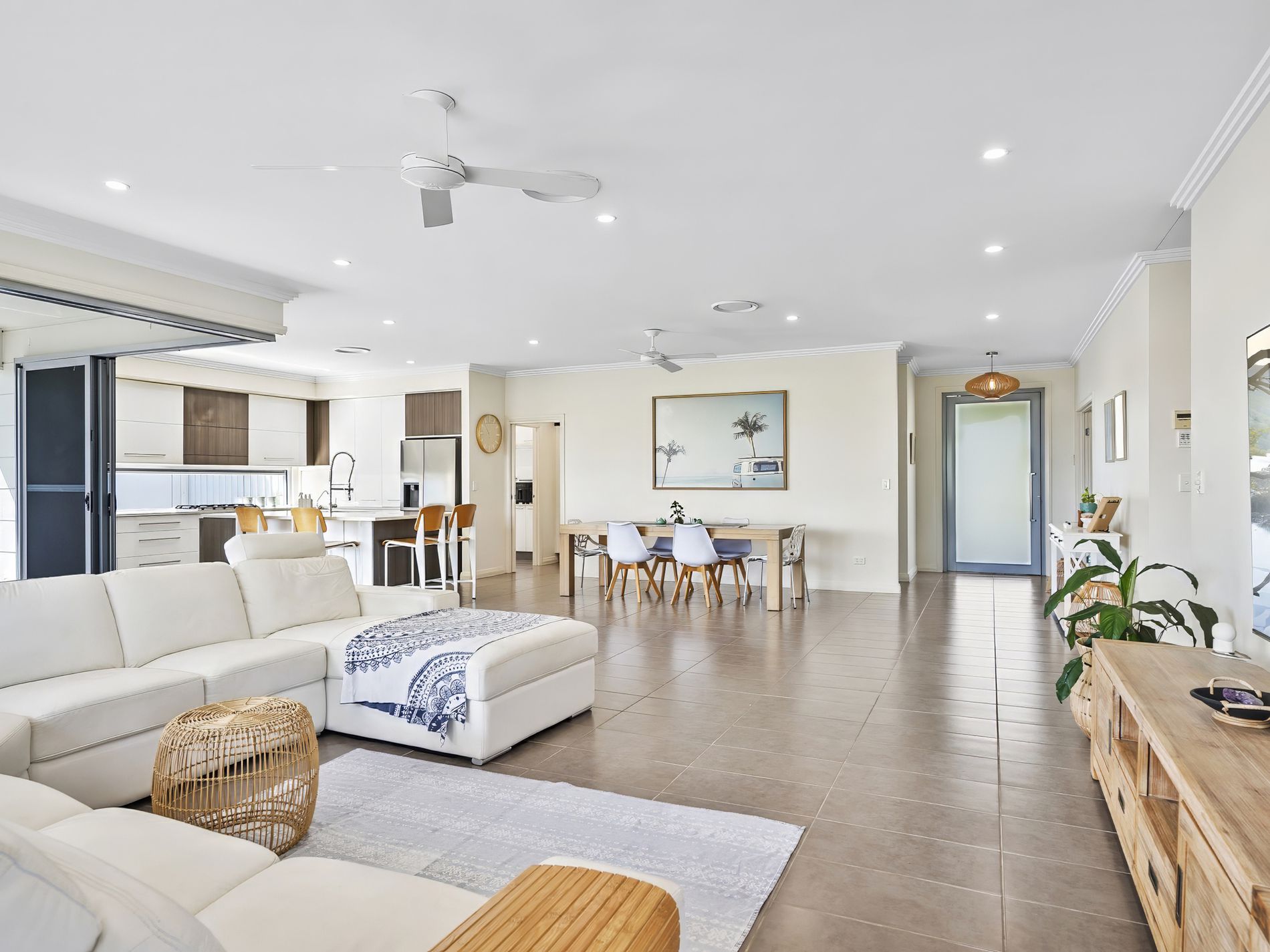 10 Tea Tree Grove, Peregian Springs