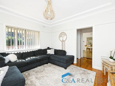 211 HENRY LAWSON DRIVE, Georges Hall