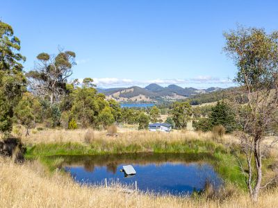 1045 Woodbridge Hill Road, Gardners Bay