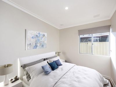 21 Sutherland Close North, Guildford