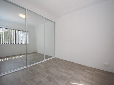 3 / 72-76 The Horsley Drive, Carramar