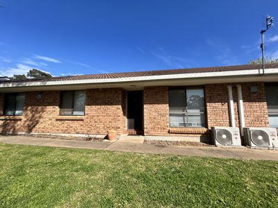 4 / 10 Goode Street, Dubbo