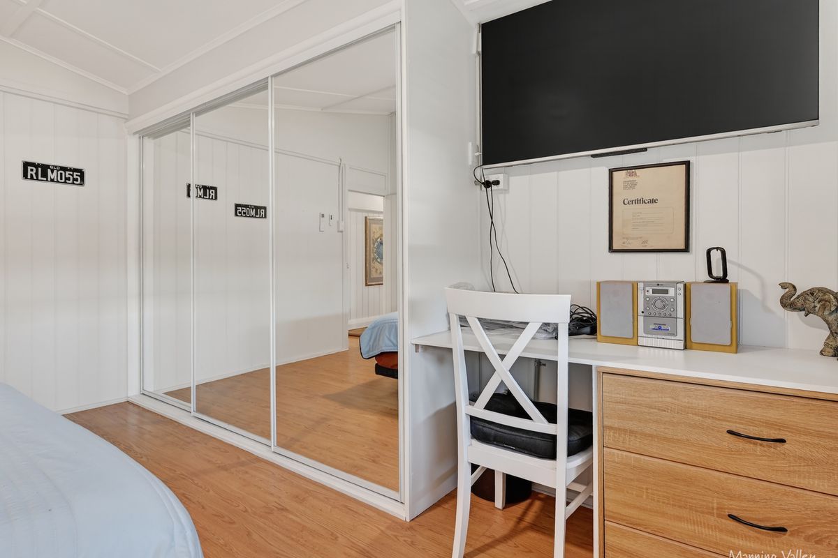 16 Flett Street, Wingham