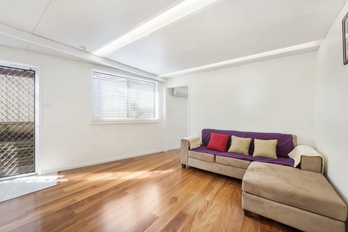 30A Dalgety Crescent, Green Point