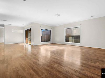 22 Olympic Circuit, Strathtulloh
