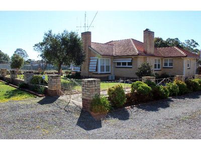 31 Ridge Street, Wedderburn
