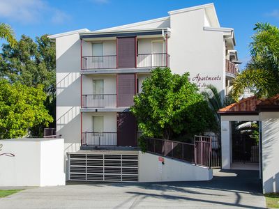 15 / 132 High St, Southport