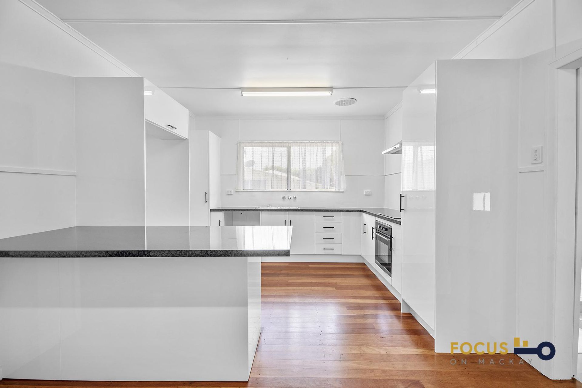 14 Phillips St, Sarina