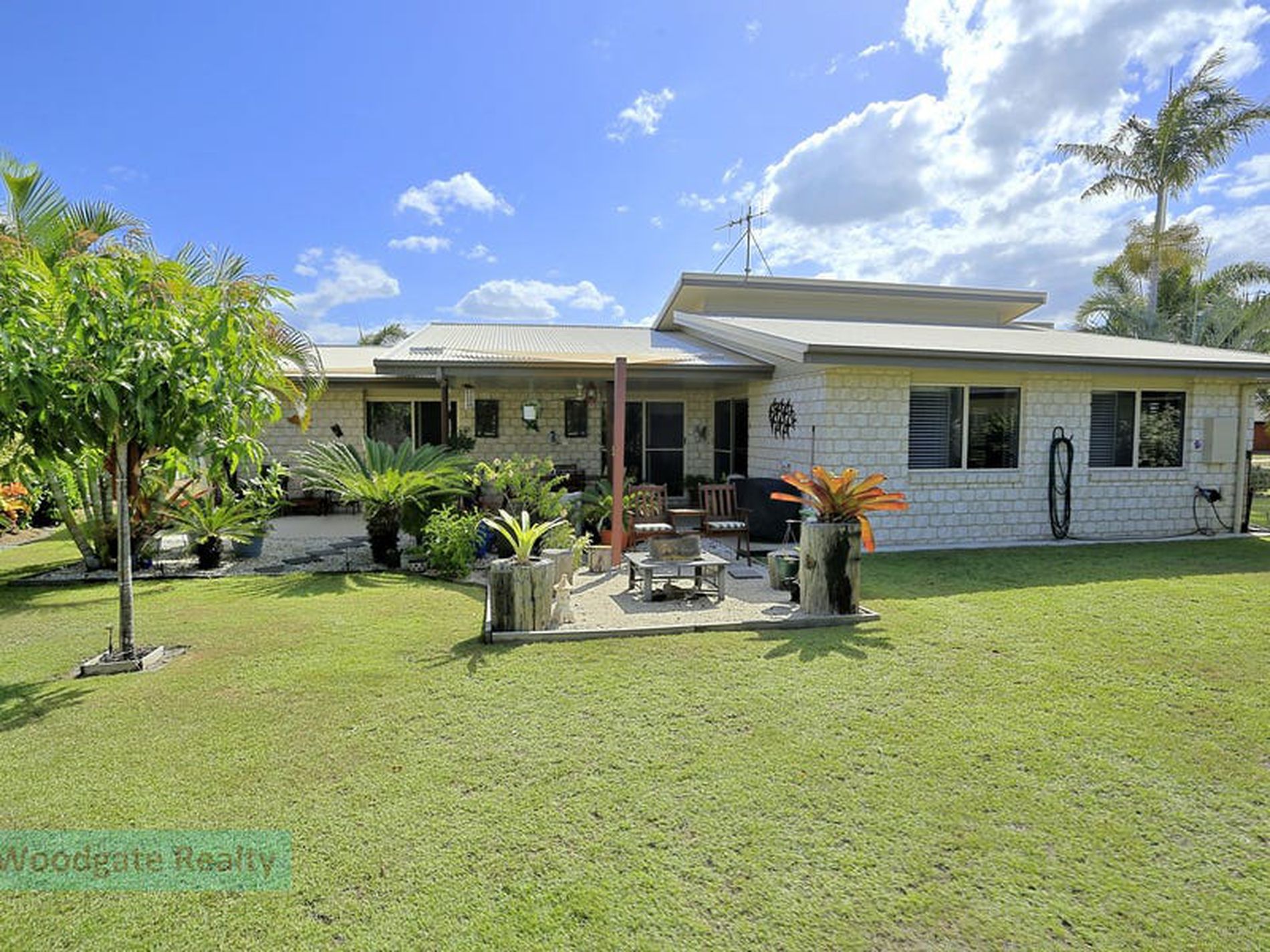 4 Schooner Ct, Woodgate