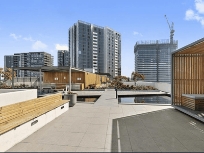 607 / 18 Footbridge Boulevard, Wentworth Point