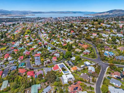 11 Salier Crescent, Mount Stuart