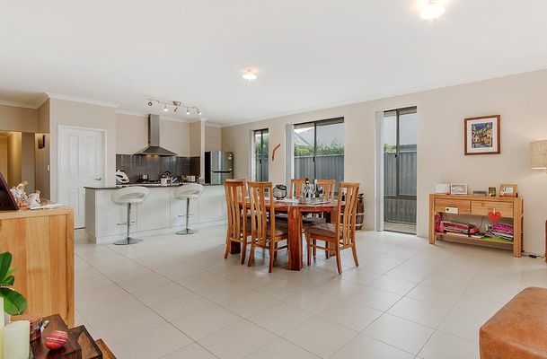 26 Whinhill Loop, Baldivis