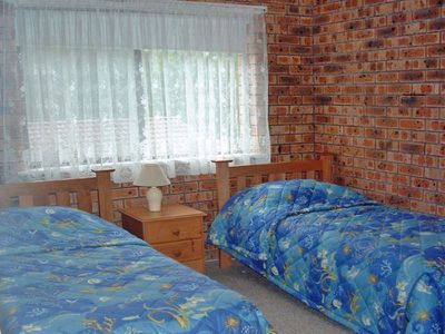 3 / 5 Mitchell Parade, Mollymook