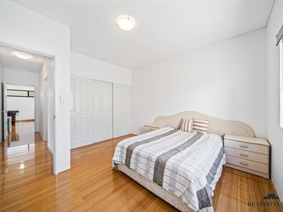 10 Tindal Avenue, Yangebup
