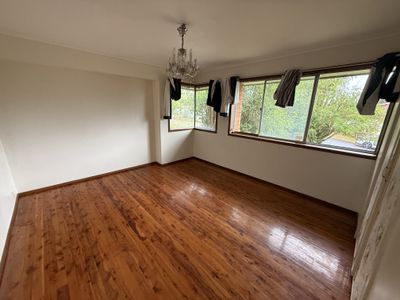 115 The Parkway, Bradbury