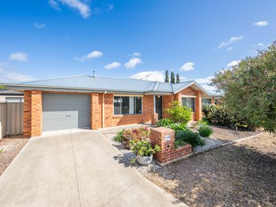 8 Melrose Circuit, Shepparton