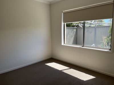 11 Grebe Court, Lara