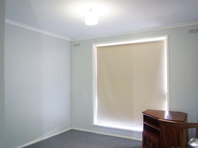 2 / 15 Schwarz Avenue, Horsham