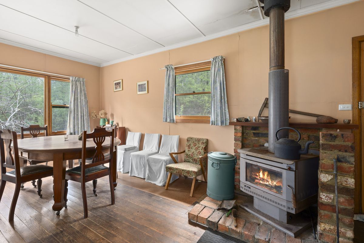 4258 Mansfield-Woods Point Road, Kevington