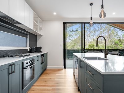 31 Black Gully Road, Tinaroo