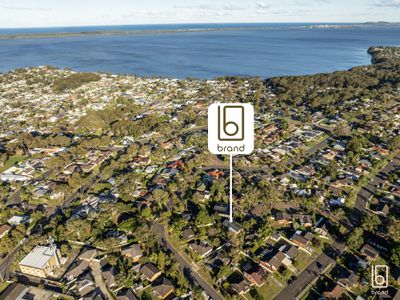 9 Gwenneth Close, Kanwal
