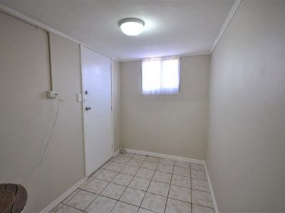 16 Trotman Avenue, Newman