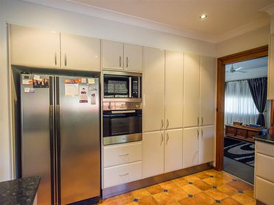 9 Hillview Lane, Eugowra