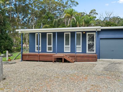 30 Woollamia Road, Falls Creek