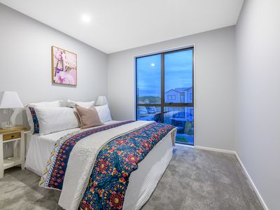 32 Hea Road, Hobsonville